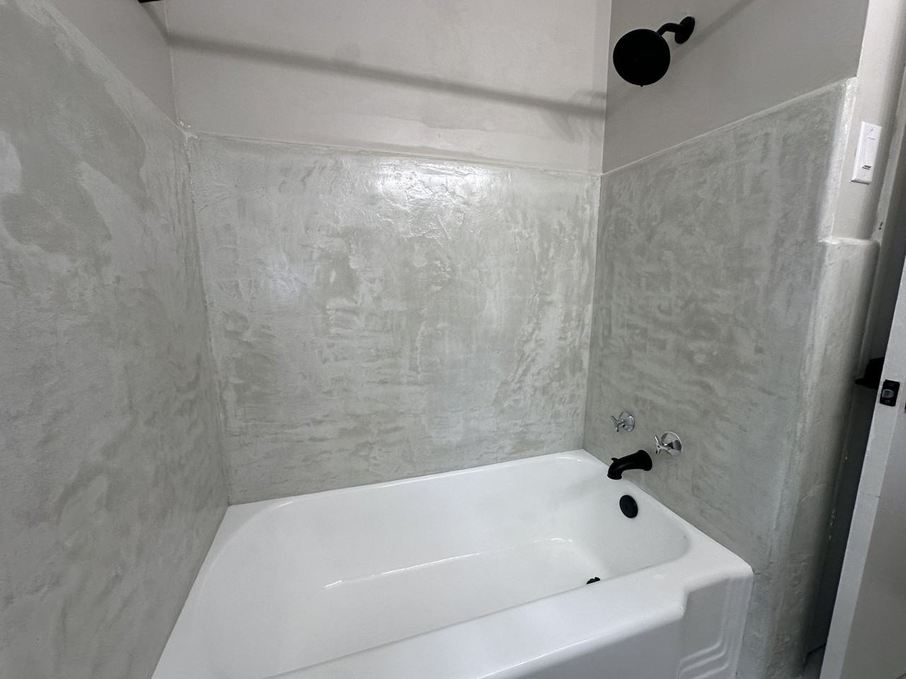 3634 Autumn Ave #1 - Photo 3 of 10