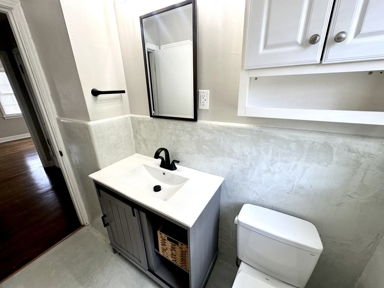3634 Autumn Ave #1 - Photo 4 of 10
