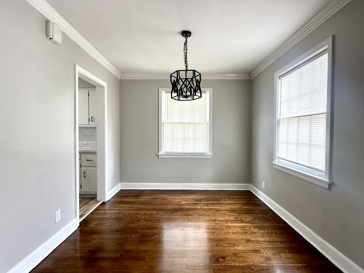 3634 Autumn Ave #1 - Photo 6 of 10