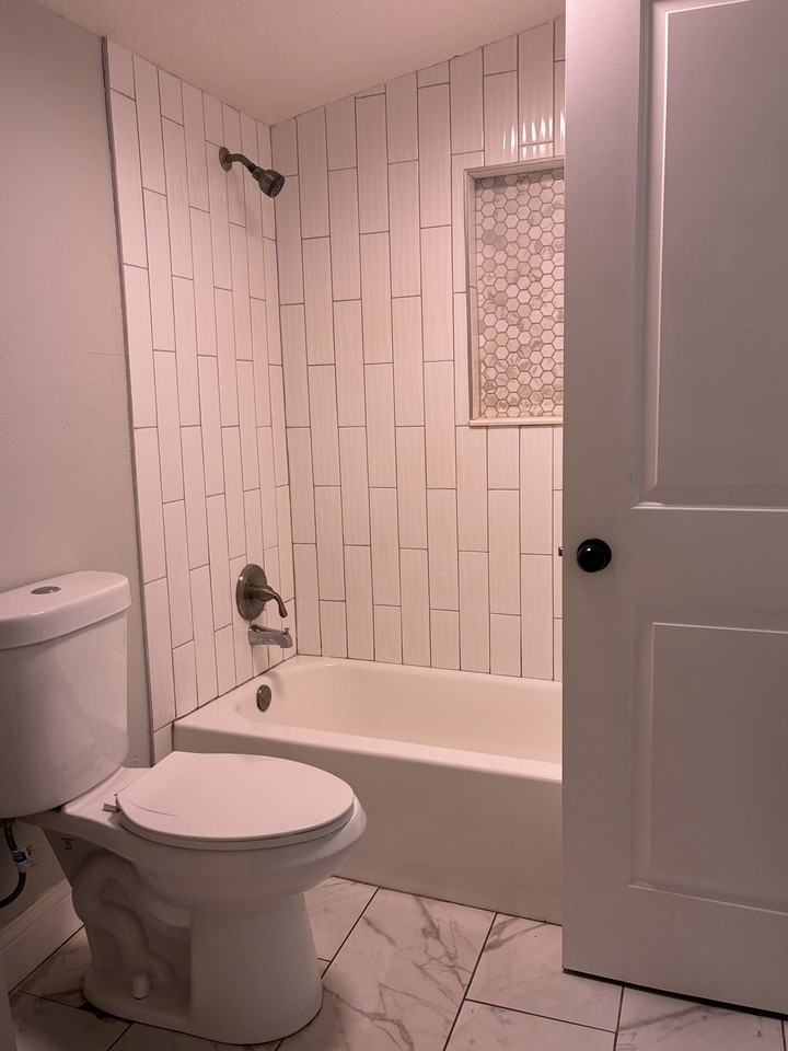 2344 Johnson Ave #1 - Photo 6 of 13