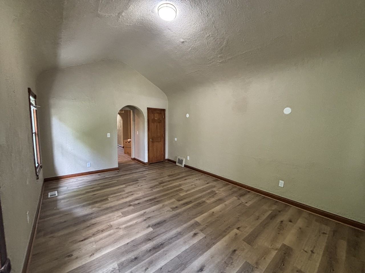 346 Richard Gordon Hatcher Blvd #1 - Photo 3 of 19