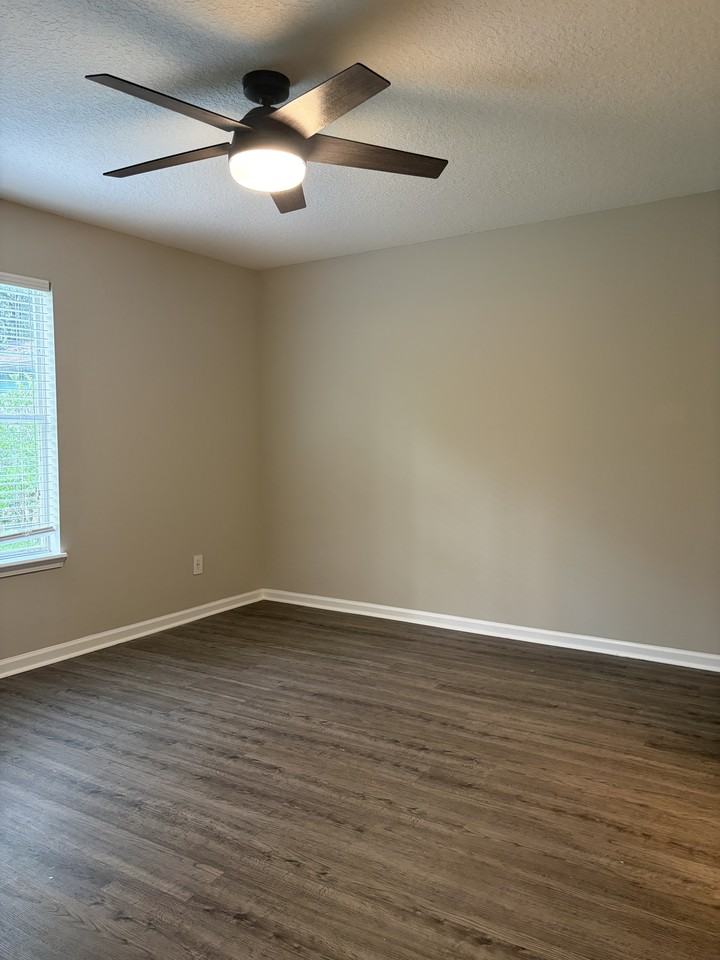 4957 Verdis St #1 - Photo 2 of 16
