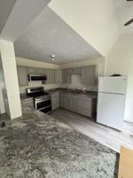 featured image of 14 Mary St #1