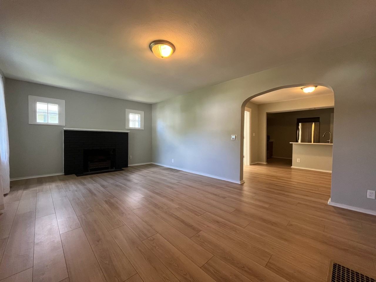 3814 Columbia St #1 - Photo 2 of 9