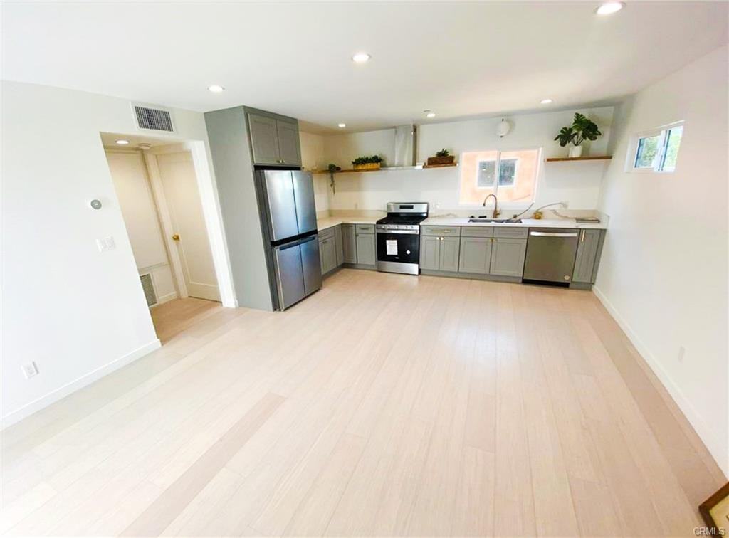 2318 Fernleaf St #2320 - Photo 2 of 10