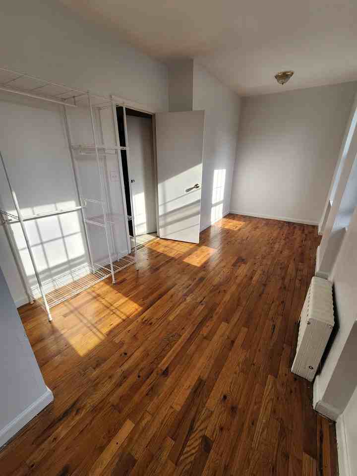 565 Nostrand Ave #2F - Photo 5 of 8