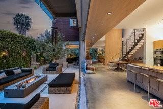 716 Bouett St - Photo 2 of 8