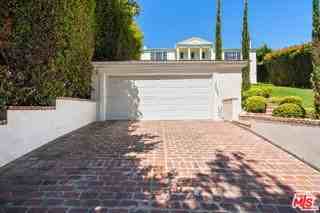 462 Warner Ave - Photo 4 of 8