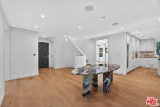 462 Warner Ave - Photo 7 of 8
