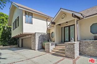 1478 Sunset Plaza Dr - Photo 1 of 1