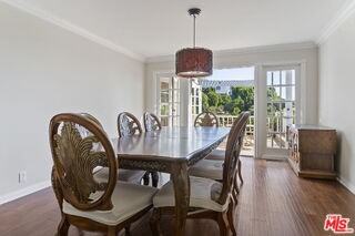 1478 Sunset Plaza Dr - Photo 5 of 8