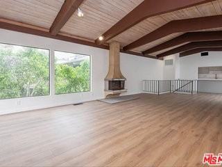 2819 Pacific View Trl - Photo 3 of 8