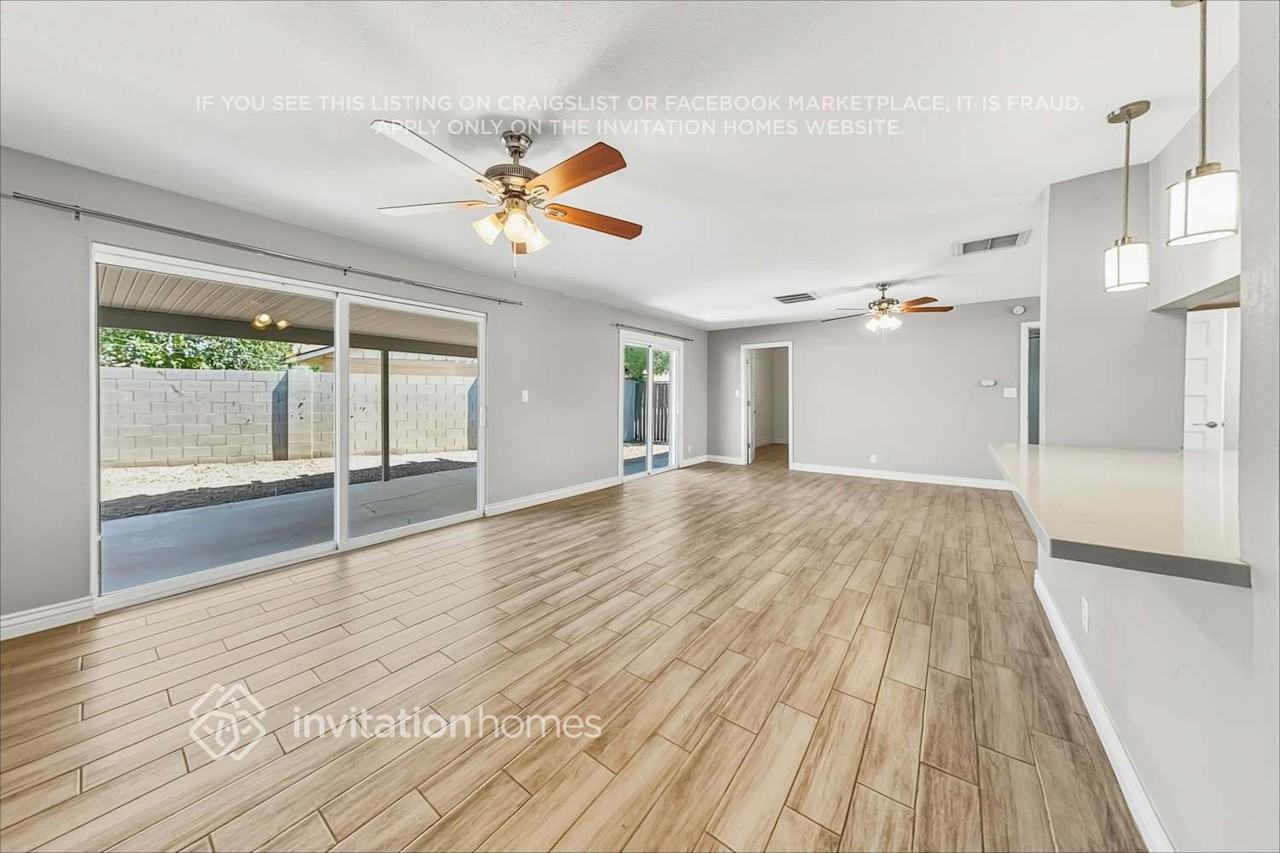 1810 E Palmcroft Dr - Photo 5 of 19