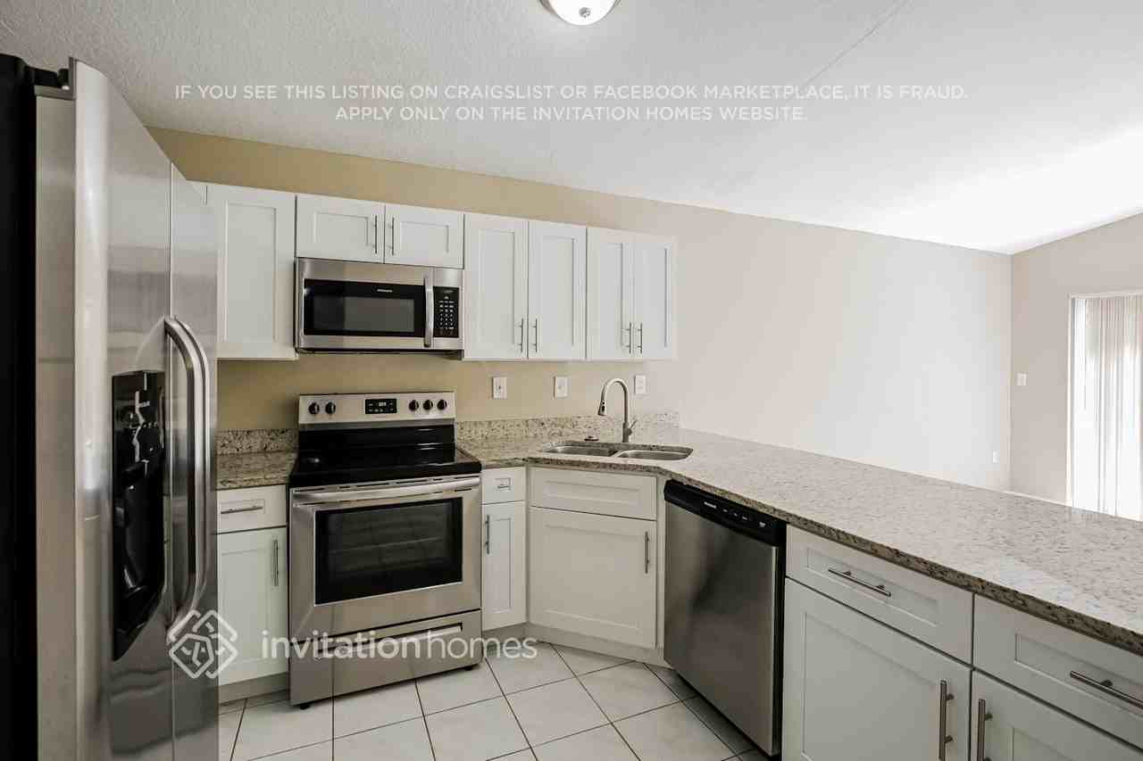 17184 Sw 143rd Pl - Photo 5 of 17