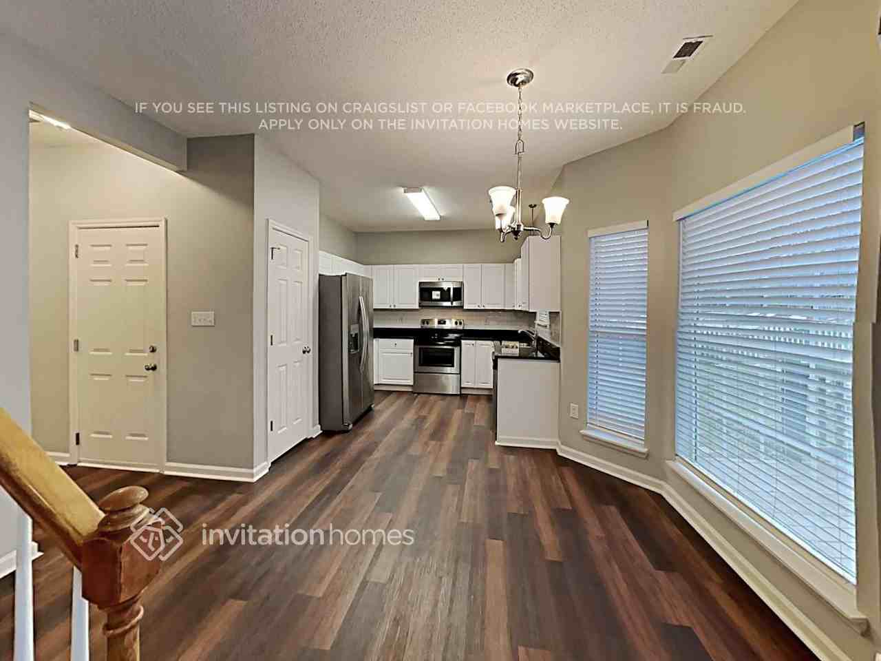 11908 Harris Pointe Dr - Photo 7 of 19