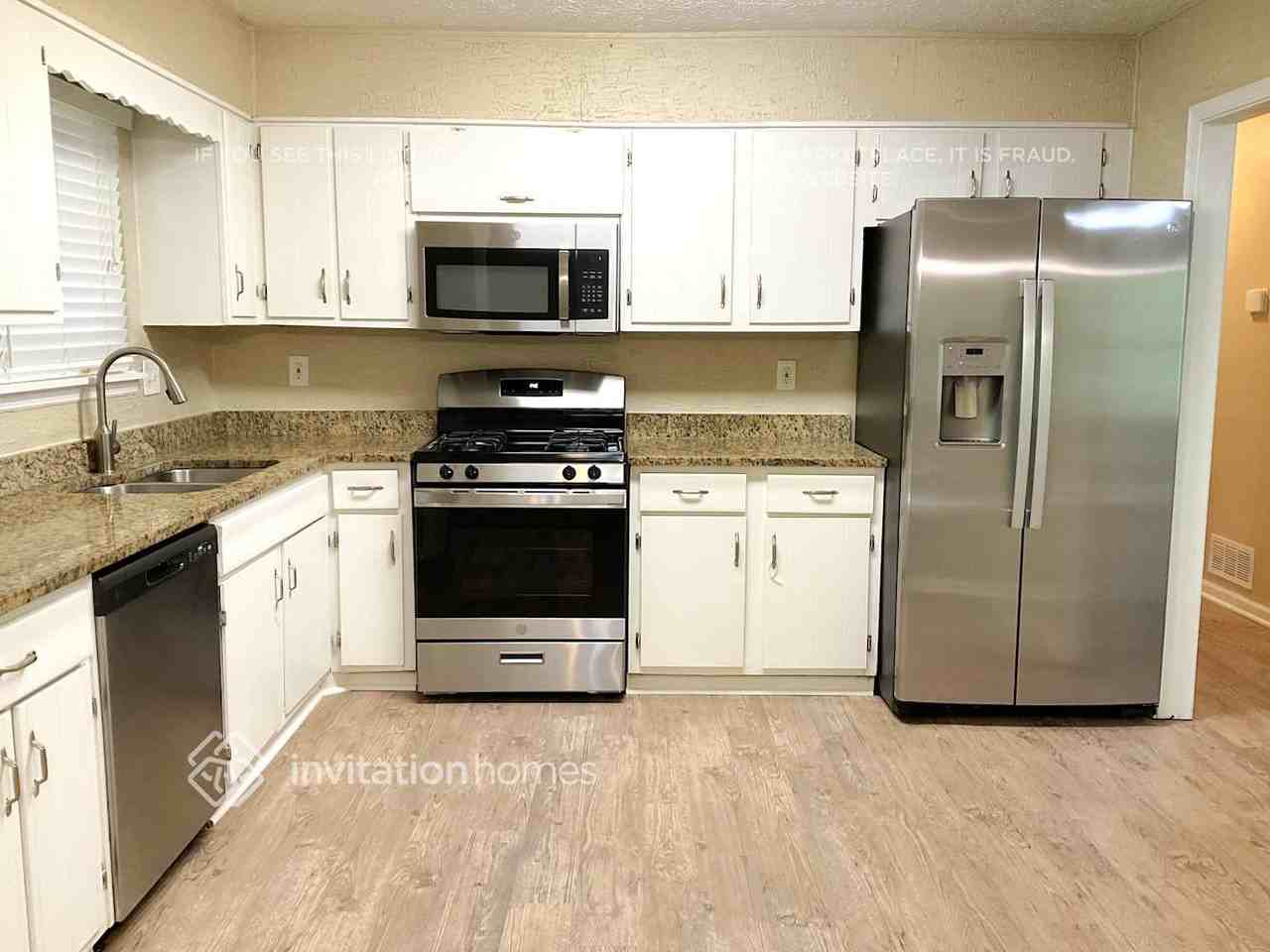 1393 Mountain Overlook Ct - Photo 7 of 21