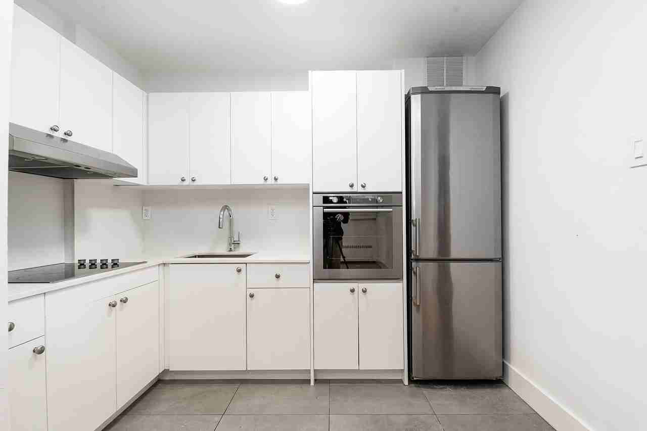 730 St. Clarens - Photo 2 of 50