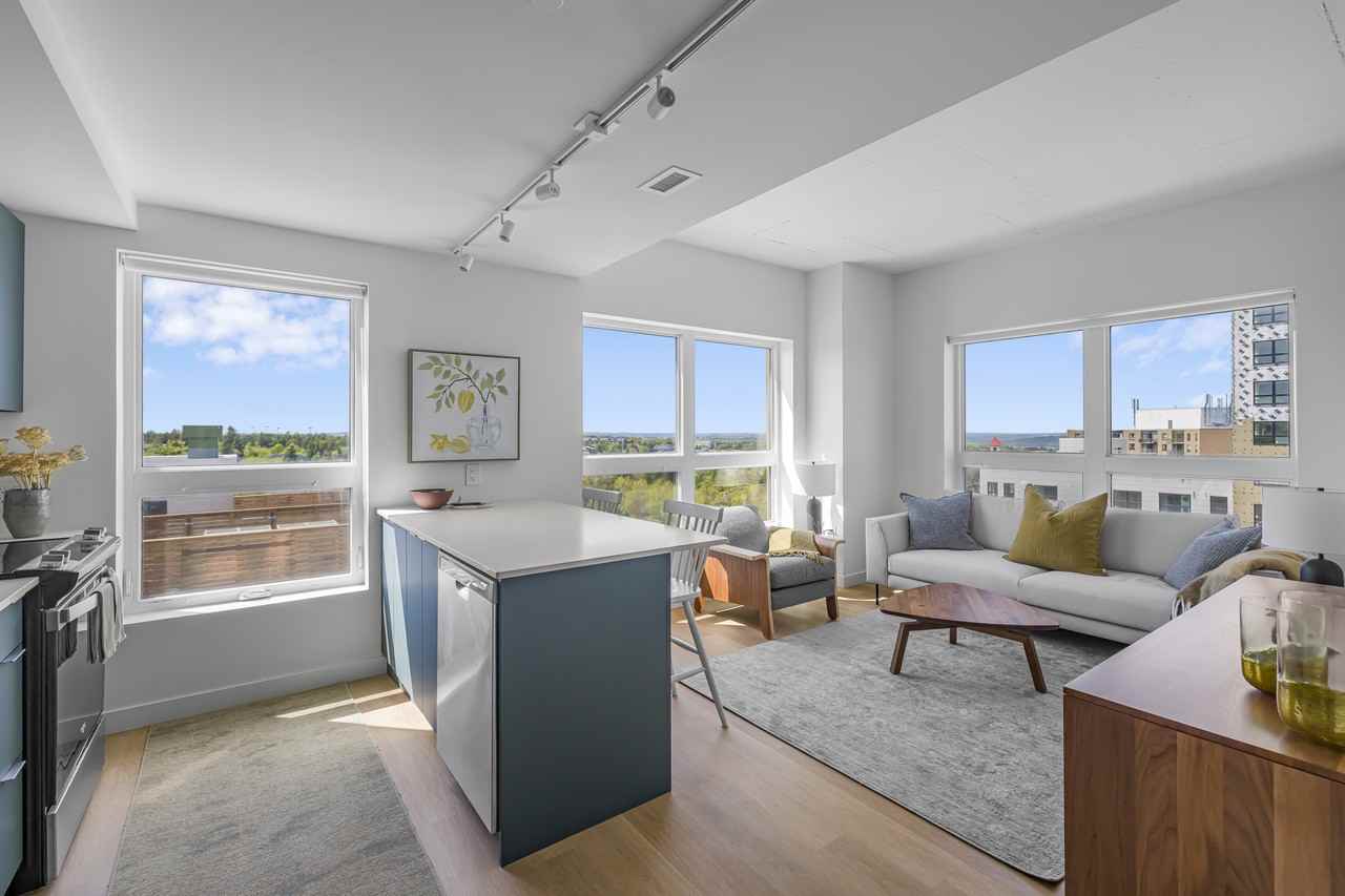 214 Willett Street - Photo 7 of 50