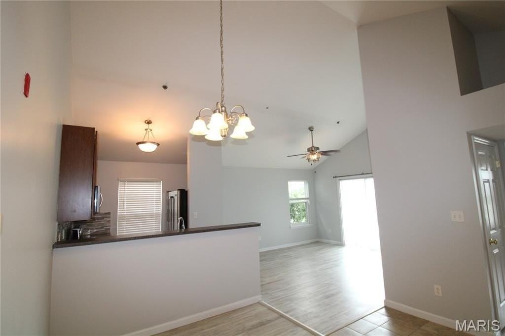 13300 Spring Creek Ln - Photo 2 of 28