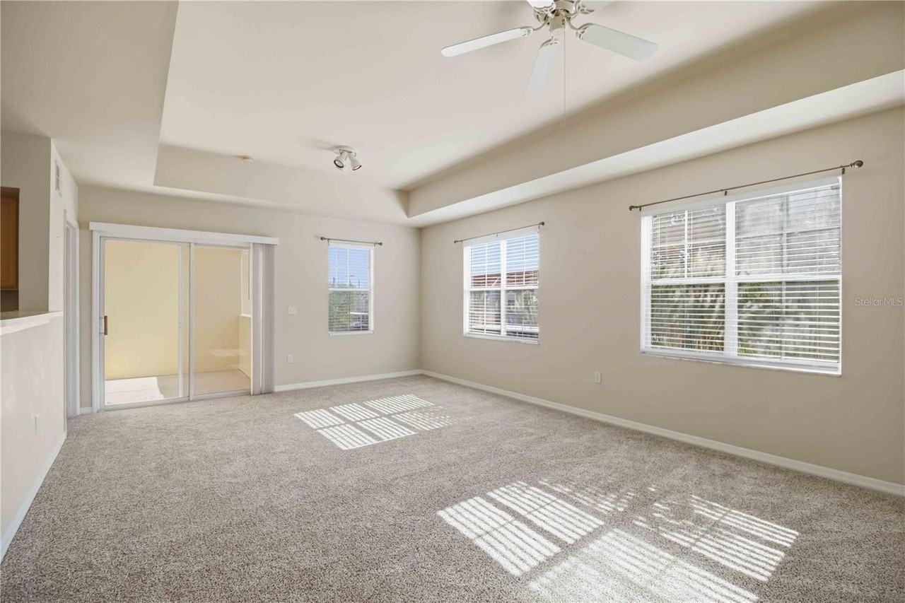 1015 Villagio Cir #201 - Photo 3 of 41