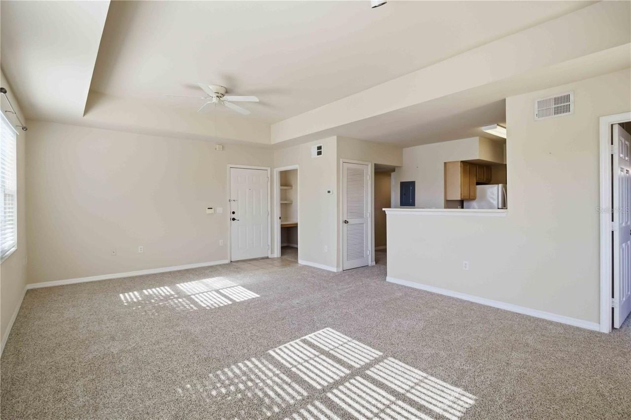 1015 Villagio Cir #201 - Photo 5 of 41