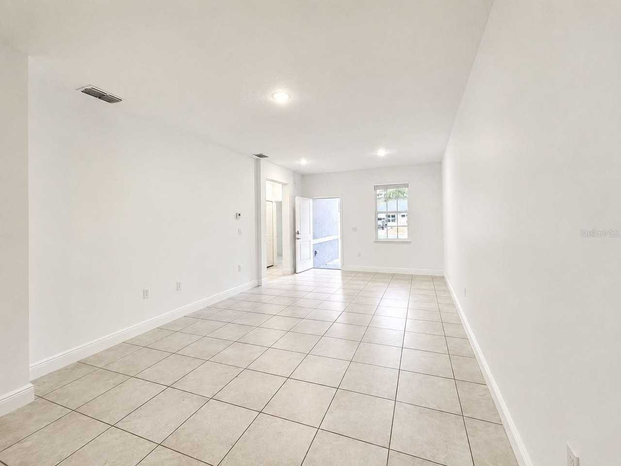 9130 N Mendoza Way #1 - Photo 3 of 15