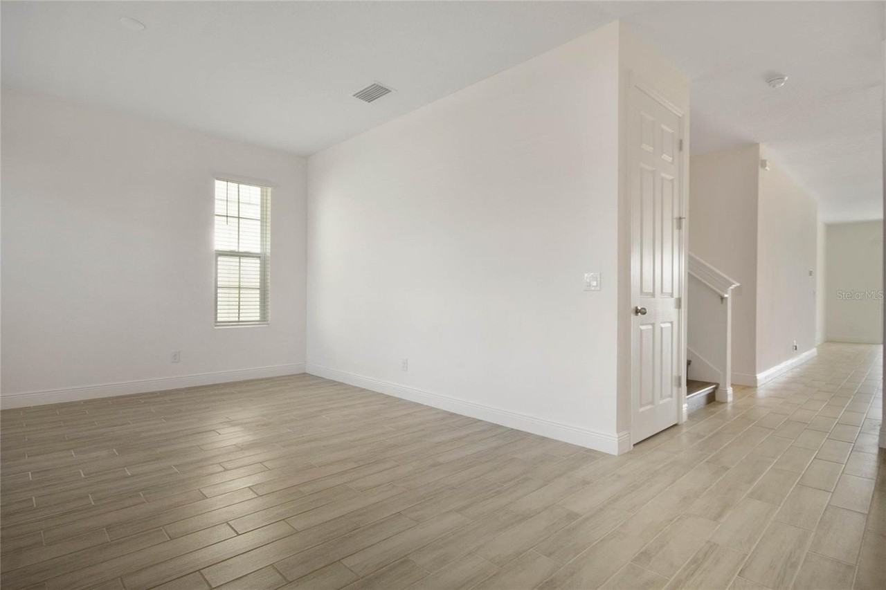 2989 Nottel Dr - Photo 6 of 45