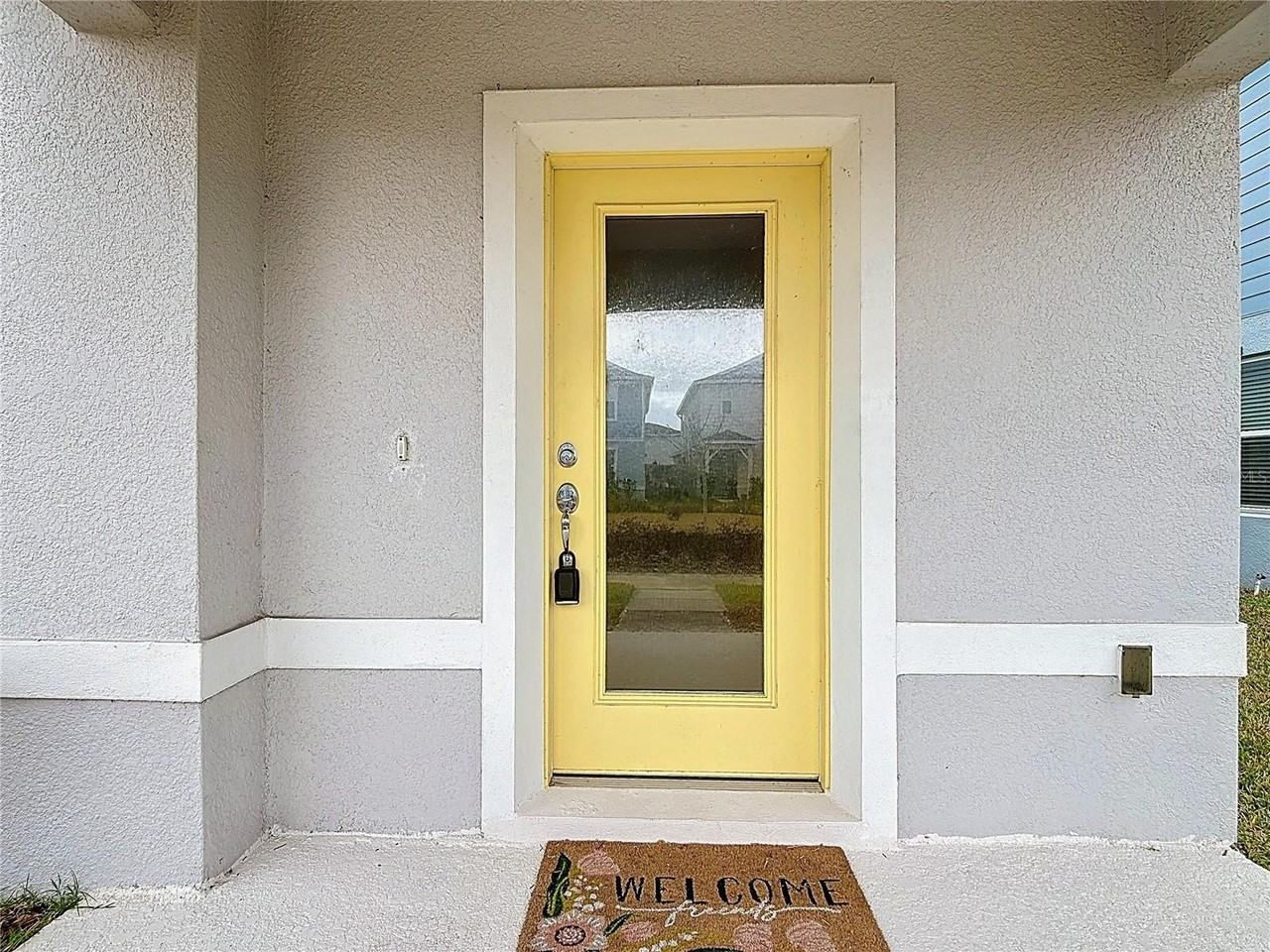 1823 Summer Serenity Dr - Photo 4 of 50