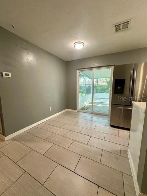 617 E Helm Way - Photo 5 of 18