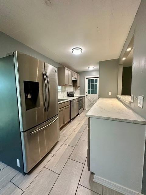617 E Helm Way - Photo 6 of 18
