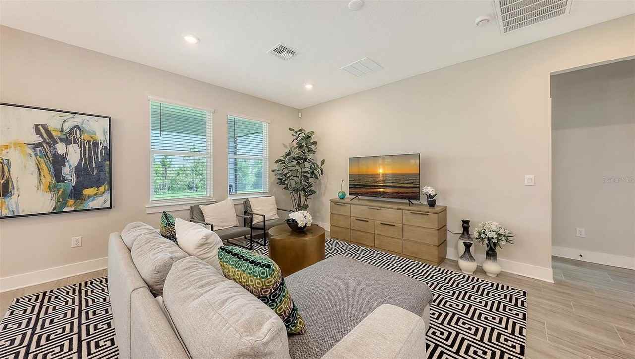 491 Daylily Blvd - Photo 7 of 50