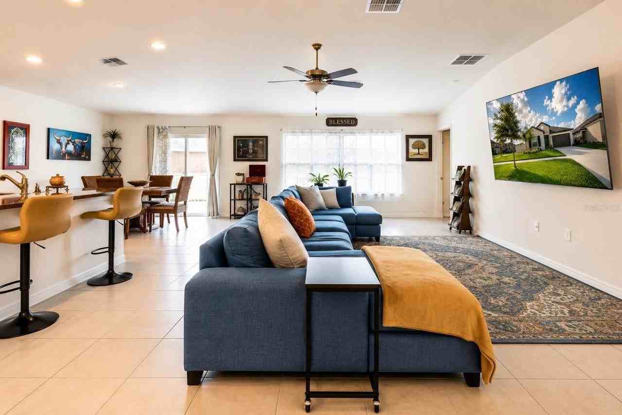 13191 Garnet Raspberry Ave - Photo 7 of 19