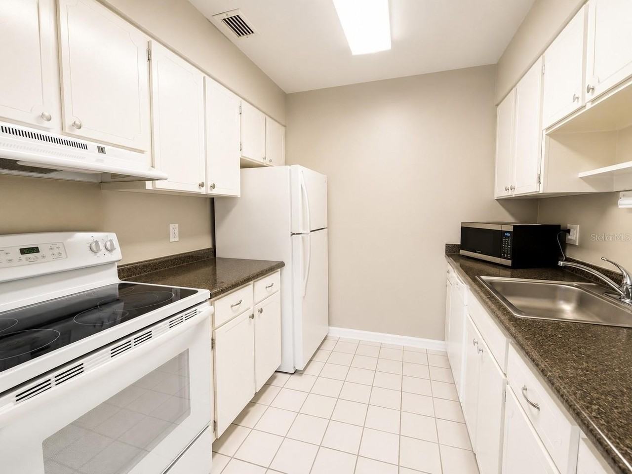 4325 Aegean Dr #202B - Photo 6 of 15