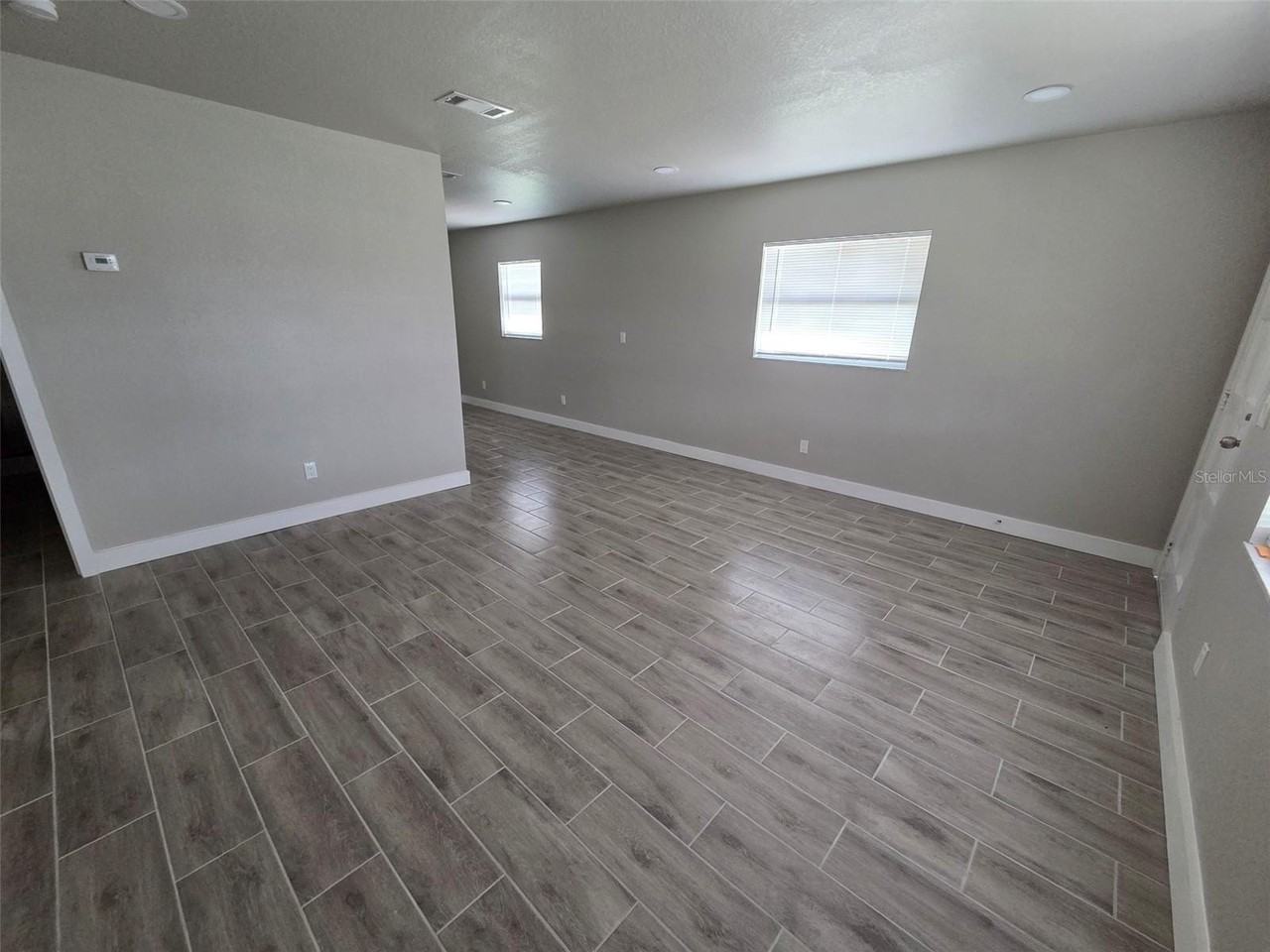 38300 Henry Dr - Photo 5 of 19