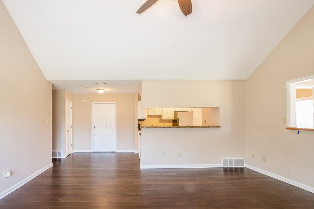 3056 Valley Green Ln - Photo 2 of 17
