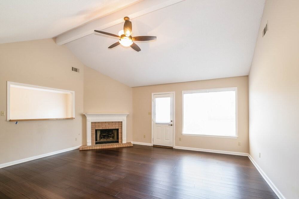 3056 Valley Green Ln - Photo 4 of 17