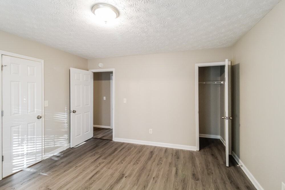 5030 Gillsville Hwy - Photo 6 of 16