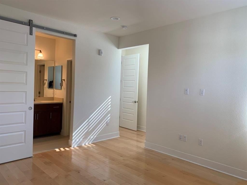2842 Catalino St - Photo 5 of 11