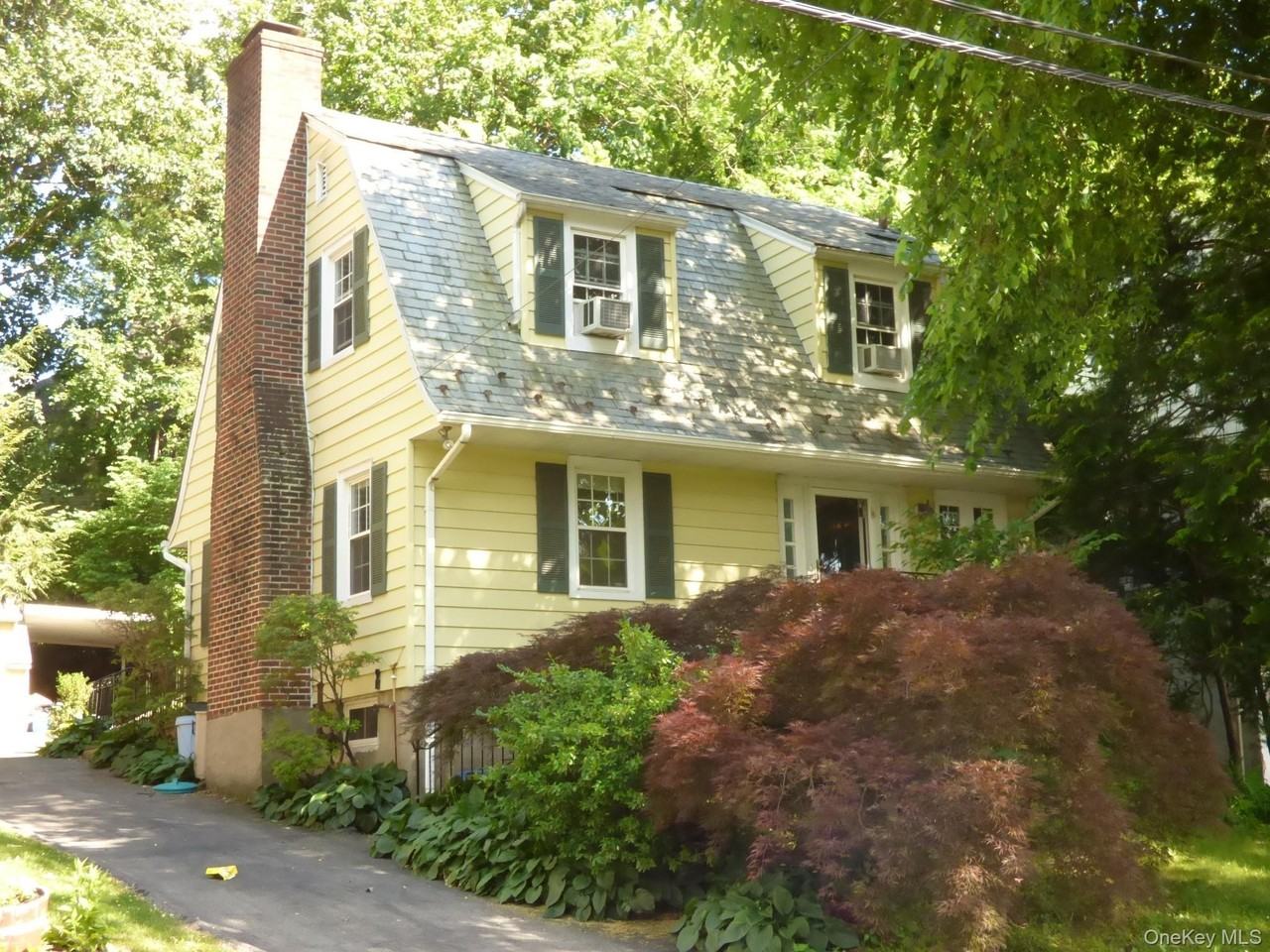 100 Potter Rd - Photo 2 of 12