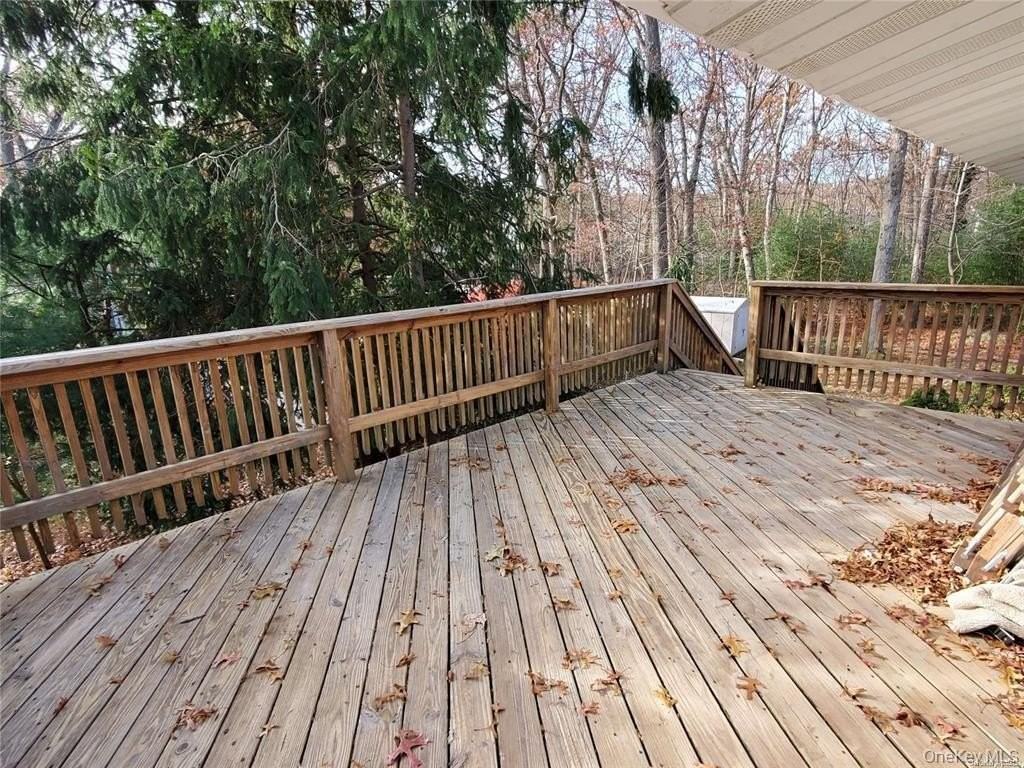 28 Longhorn Ln - Photo 4 of 18