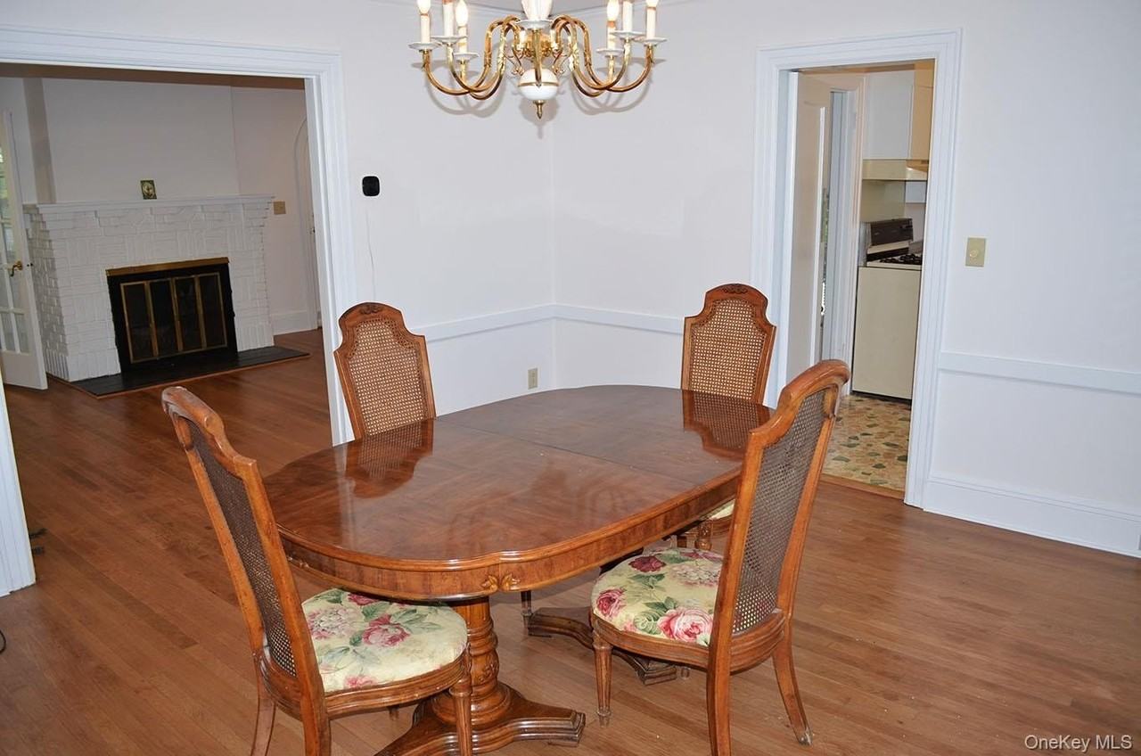 53 Ogden Ave - Photo 7 of 19