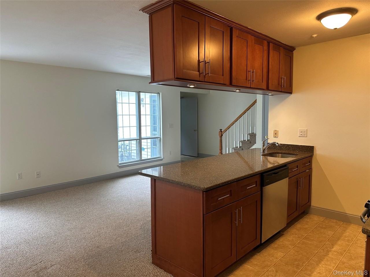30 Homestead Village Dr - Photo 3 of 4