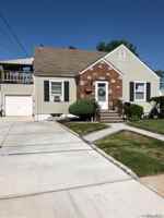 featured image of 131 Chestnut St