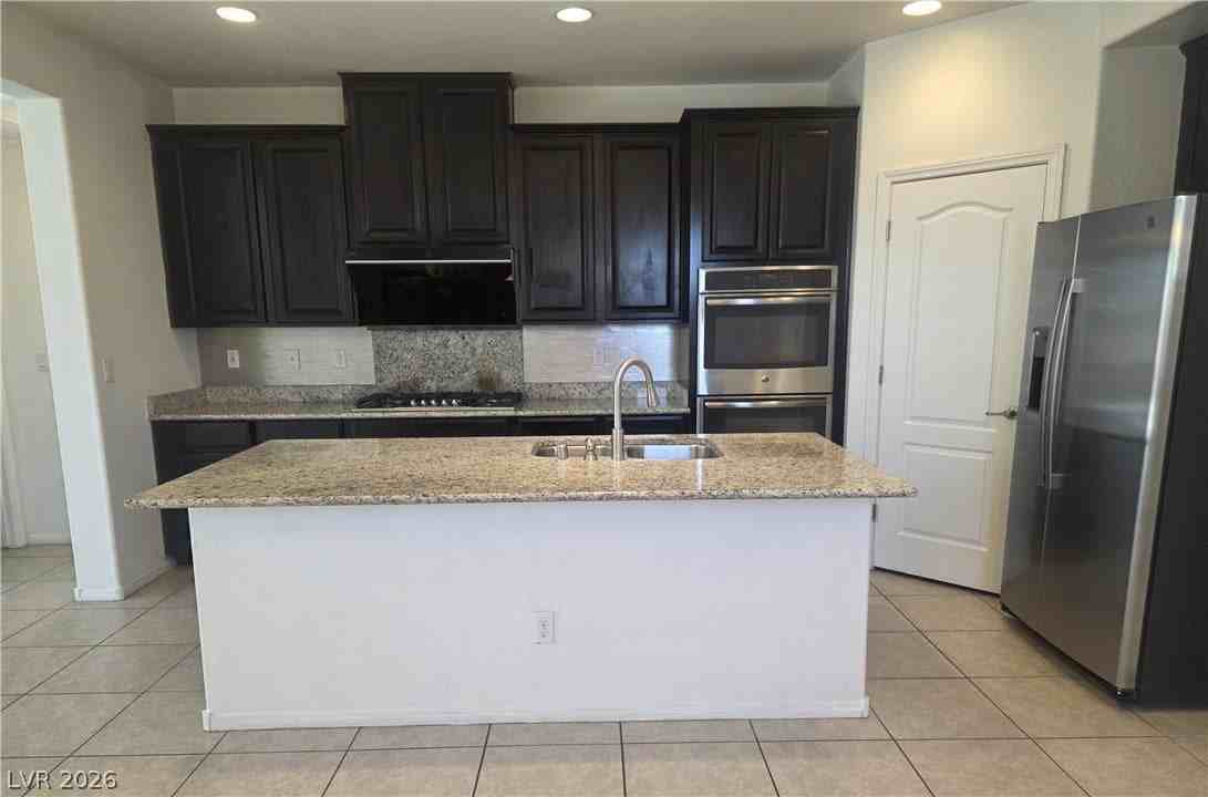 3385 Graceful Orchid St - Photo 4 of 33