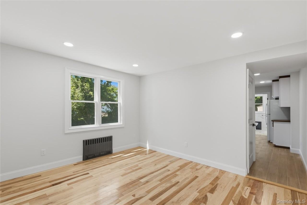 1 Alvin St #1 - Photo 4 of 12