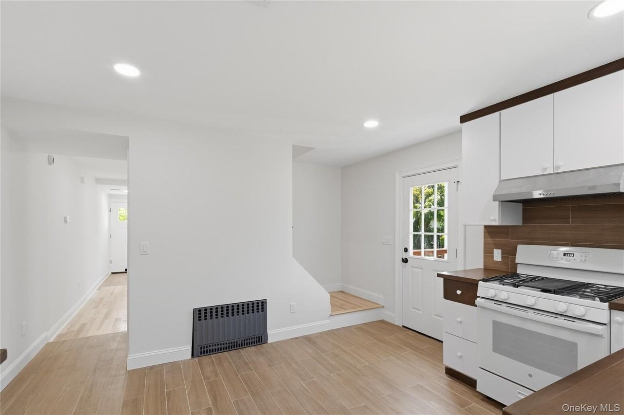1 Alvin St #1 - Photo 6 of 12