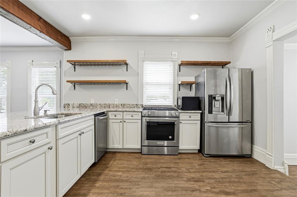 303 S Parvin St - Photo 7 of 36