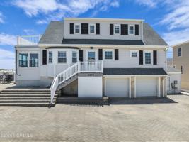 featured image of 2400 Ocean Front