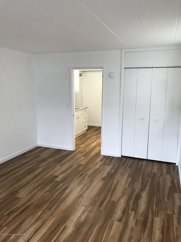200 Ocean Park Ave #1K - Photo 2 of 10