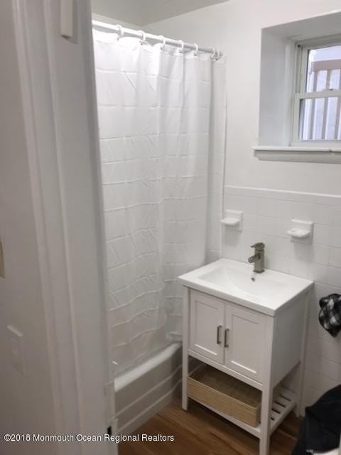200 Ocean Park Ave #1K - Photo 4 of 10